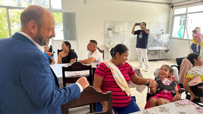 17_10_2025 Visita ao UniZika _ Fotos Ana Paula Ergang 15.jpg