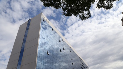 fachada inss nuvens2.jpg