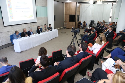 Auditório da Superintendência Regional Norte/Centro-Oeste durante pronunciamento do Presidente do INSS, Gilberto Waller,  na abertura do evento. Foto: Rafael Carvalho.