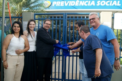 Descrição da imagem: Representantes do INSS participam da cerimônia de reinauguração da Agência da Previdência Social em Mimoso do Sul, no Espirito Santo. Foto: Nilmara Pereira/ ACS Sudeste II