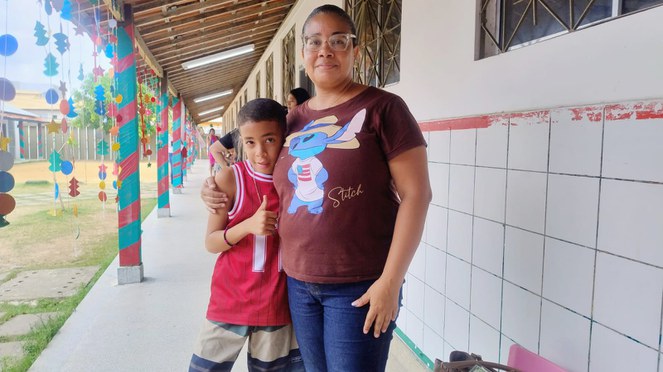 Ryan Gomes foi atendido pelo Inclusão INSS, acompanhado da mãe Suzana Costa Gomes.