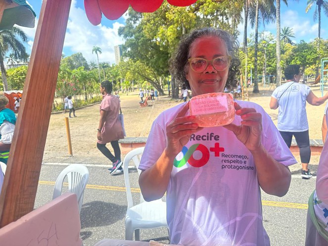 Solange Maria da Silva já é beneficiária do BPC e marcou presença na ação.