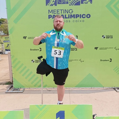 Atleta paralímpico Sandro João de Souza Machado, medalhista nacional e internacional.