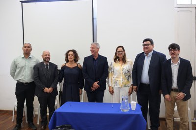 Angélica Rosa; do presidente da EMATER-RJ, Marcelo Costa; e do Secretário em exercício de Desenvolvimento Regional do Interior, Pesca e Agricultura Familiar, Deodônio Macêdo.