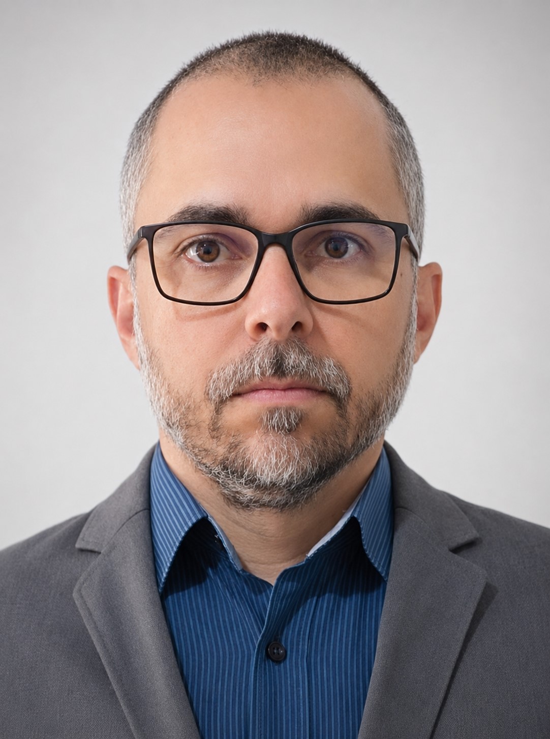 MILTON VALDRIGHI OLIVEIRA