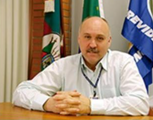 ALBERTO CARLOS FREITAS ALEGRE