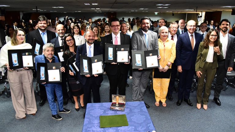 Foto todos.jpg