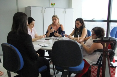 Reunião-com-Serviço-Social-da-Etufor-1.jpg