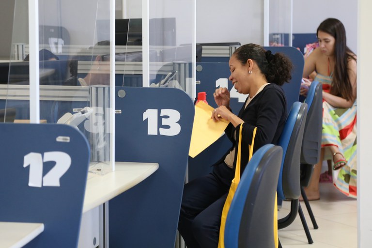 Seguradas do INSS recebem atendimento nos guichês da Agência da Previdência Social. Foto Rafael CarvalhoAscom INSS..jpg