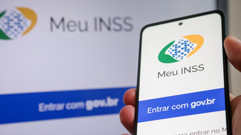 Alerta de golpe: INSS não está fazendo prova de vida em casa — Instituto Nacional do Seguro Social - INSS