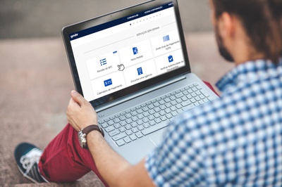 Mockup computador.jpg