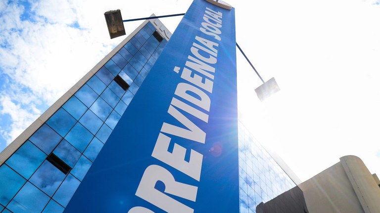 Fachada edifício-sede do INSS