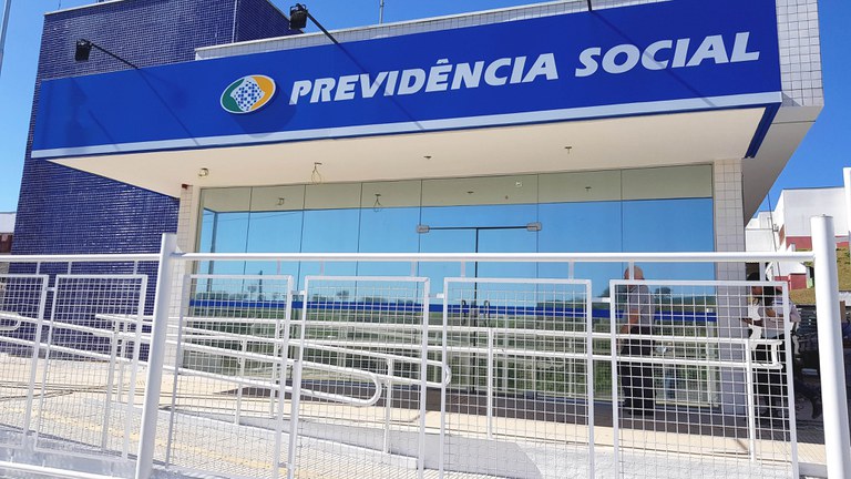 agência-fechada-.jpg