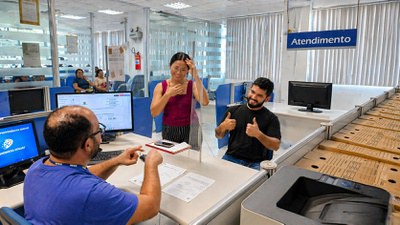 Agência do INSS no Piauí realiza atendimento em Libras