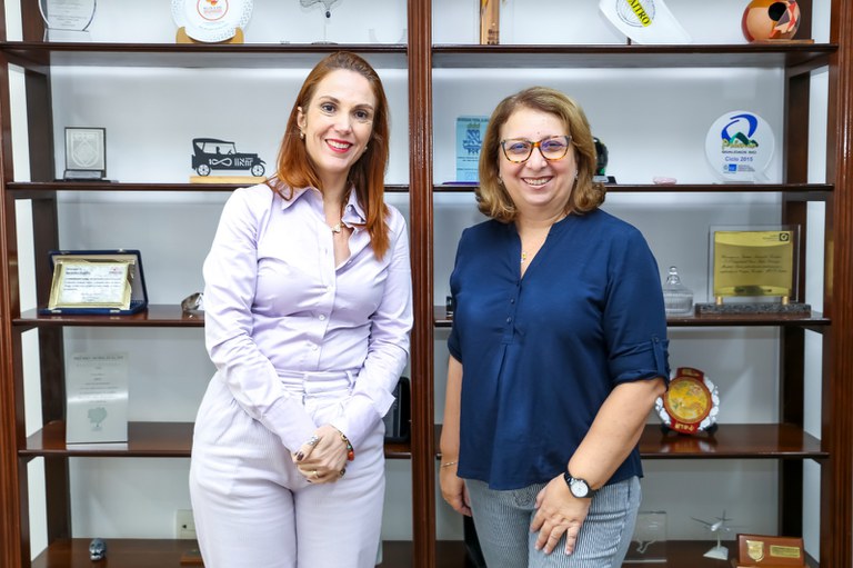 Visita de Juliana Daguano ao INT 01.jpeg