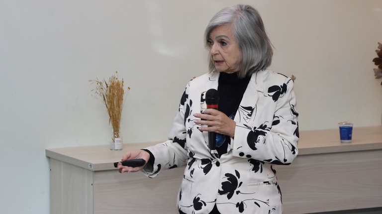7.Monica Mathor.JPG