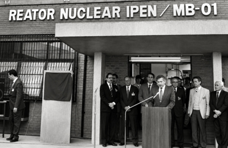 Reator nuclear de pesquisa IPEN/MB-01