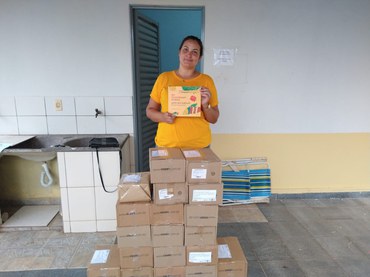 Entrega dos livros em aldeias indígenas Karajá