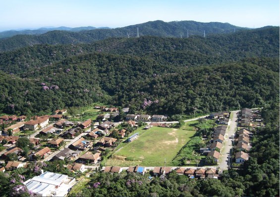 SP_SantoAndré_VilaFerroviáriaDeParanapiacaba_CampoDeFutebol_VictorHugoMori