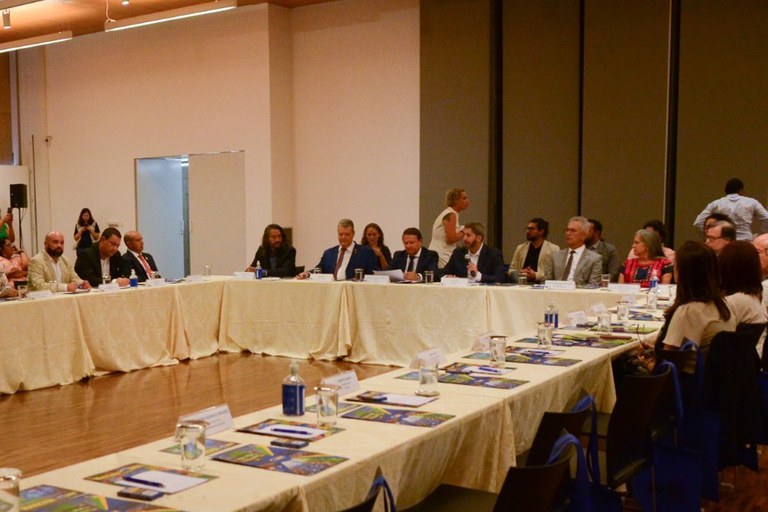 Temas como gestão participativa e sinalização dos sítios, assim como fortalecimento do PAC-Cidades Históricas foram apresentados como fundamentais para valorização do Patrimônio Cultural. (Fotos: Érica Morais/CNM)