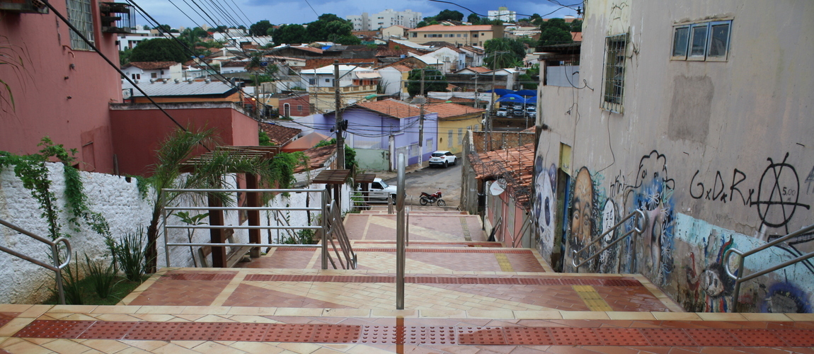 escadaria do beco alto - centro histórico de Cuaibá