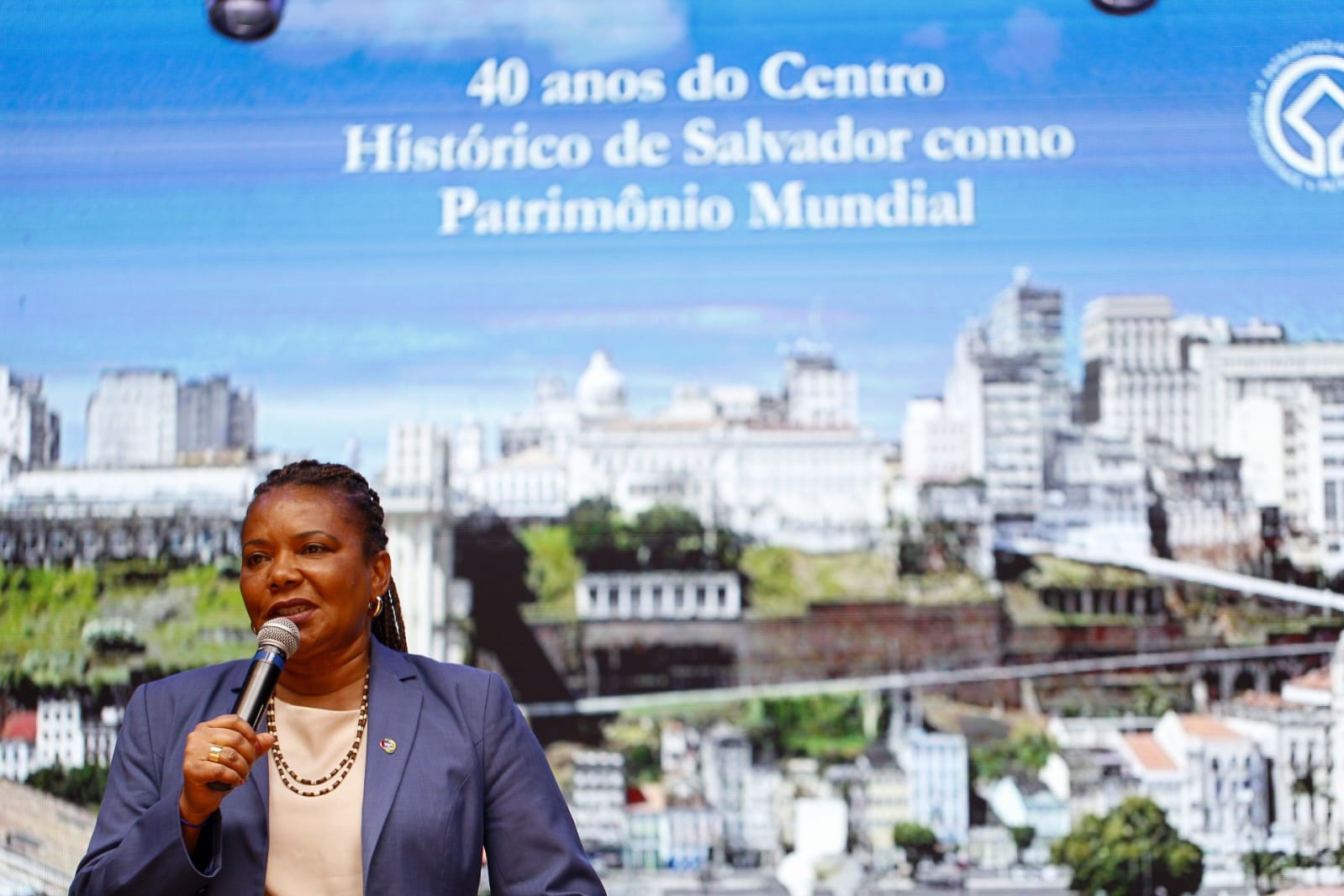 Ministra em Salvador 40 anos