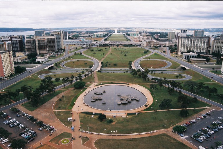 2010_DF_Brasília_Cidade_Kenia Ribeiro (4).JPG
