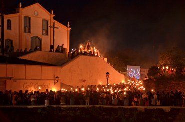 Procissão do Fogaréu na cidade de Goiás (GO) (Foto: Acervo Iphan-GO)  