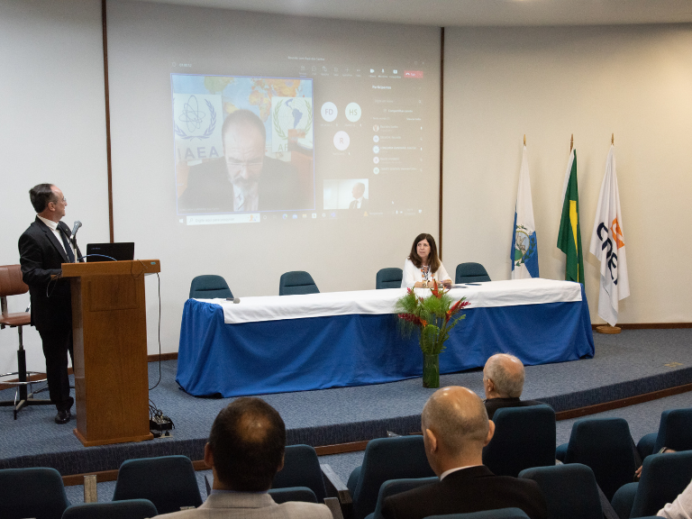 Escola de Gestão de Emergências Nucleares e Radiológicas da AIEA