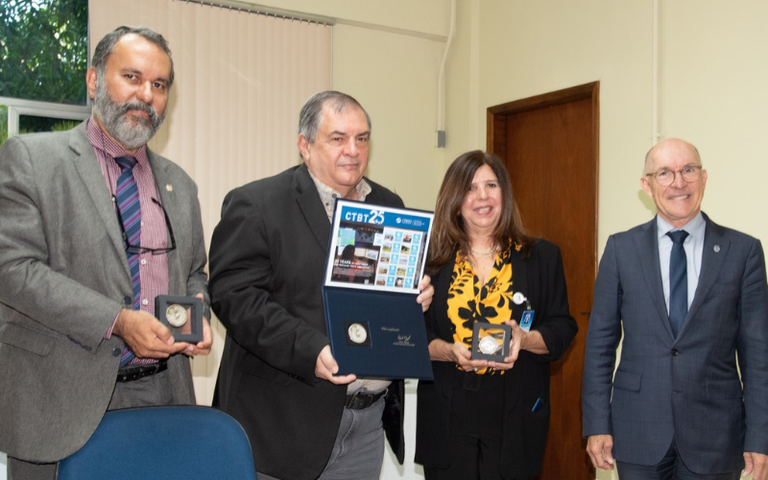 DesigBianca Wendhausenn sem nome (34).png