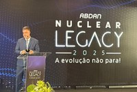 Diretor-presidente da ANSN é homenageado no Nuclear Legacy 2025