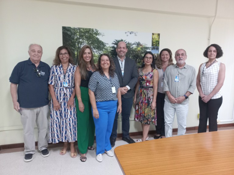 Gerente de projetos de cooperação técnica da AIEA visita IRD/CNEN