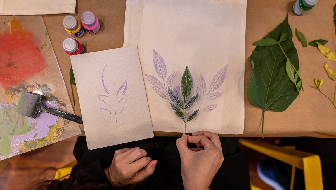 From Flower to Flower - The Botanical Garden Museum's holiday program continues in January