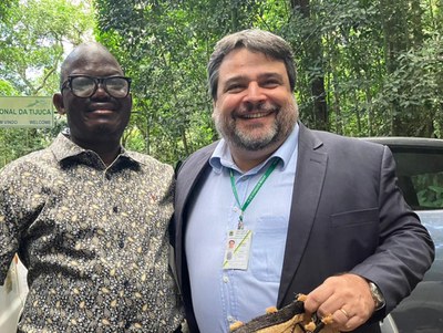 secretario de meio ambiente da RD Congo e Leonardo Salgado