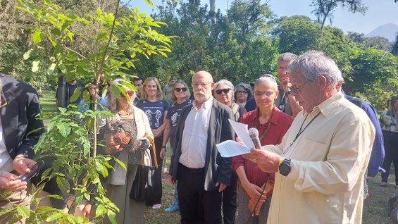 Plantio Dia da Biodiversidade 2025