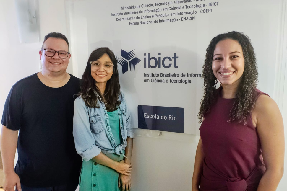 O objetivo central da iniciativa é estabelecer uma cooperação estruturada para a preservação da memória institucional e científica do LNCC, tendo como produto final a implantação de uma política e de uma infraestrutura de preservação digital