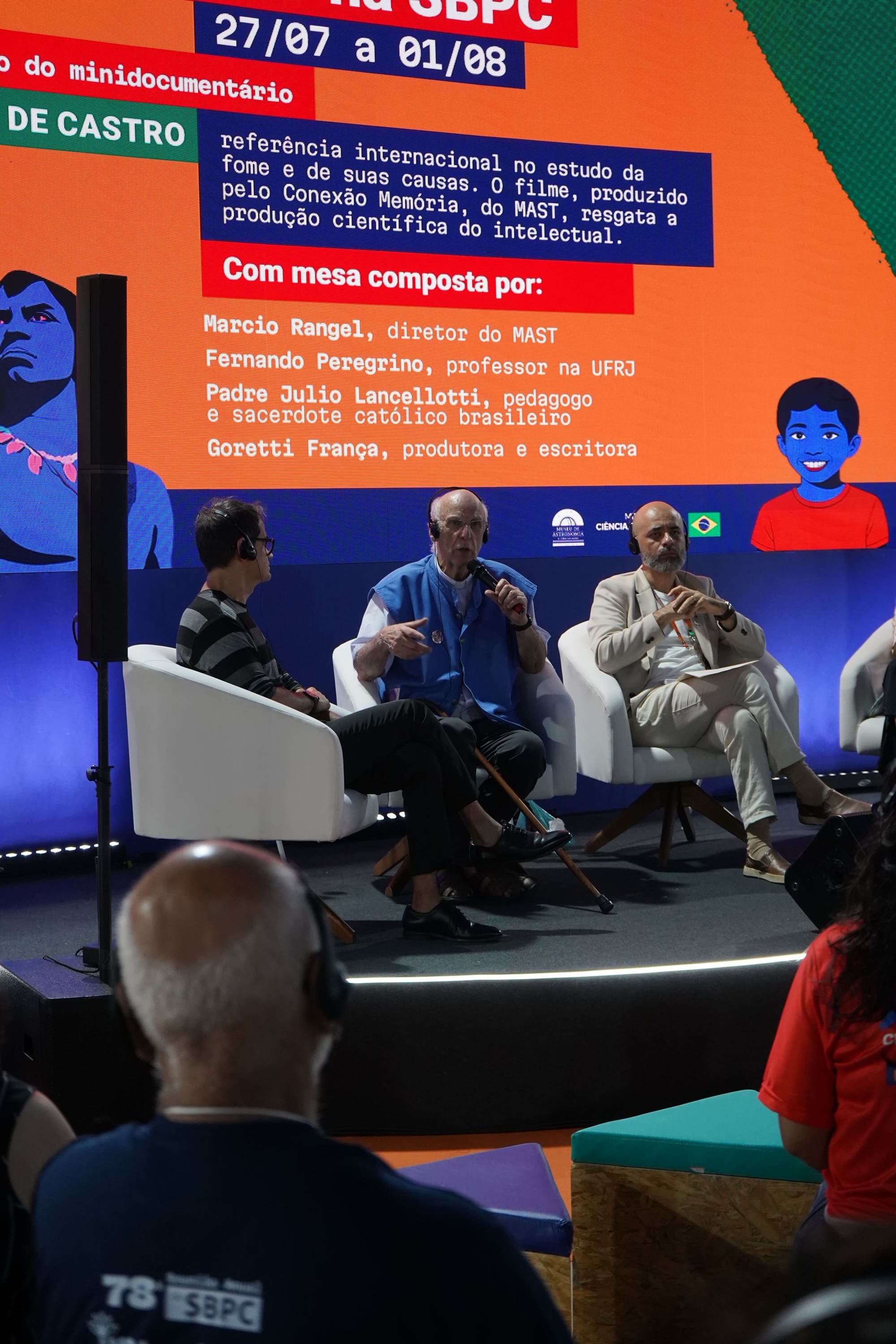 Padre Júlio Lancellotti em sua fala
