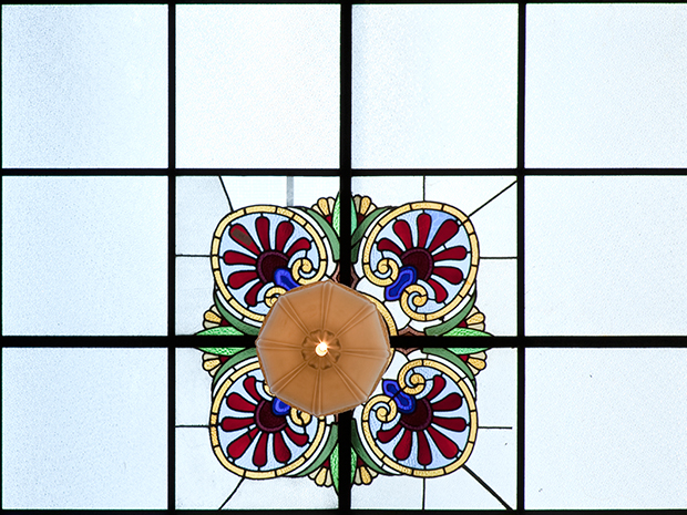 Vitral do teto do MAST