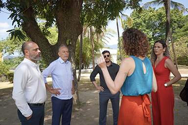 Josiane Kunzler compartilha informações sobre as atividades no campus do MAST. Foto: Yaya Ferreira