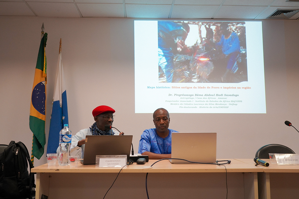 Pingréwaoga Savadogo e Idrissa Deme no MAST