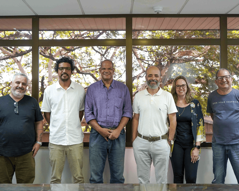 MAST recebe visita do primeiro professor titular negro da Física da UFRJ