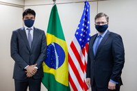 Ministro das Comunicações e embaixador dos EUA discutem estratégias de comunicação sobre Meio Ambiente no Brasil