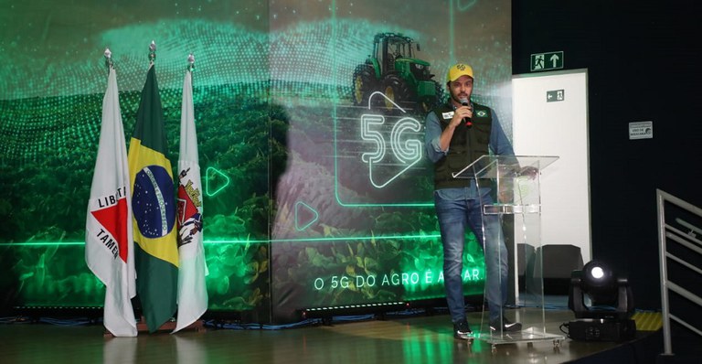 Demonstração de experiências em Uberaba MG