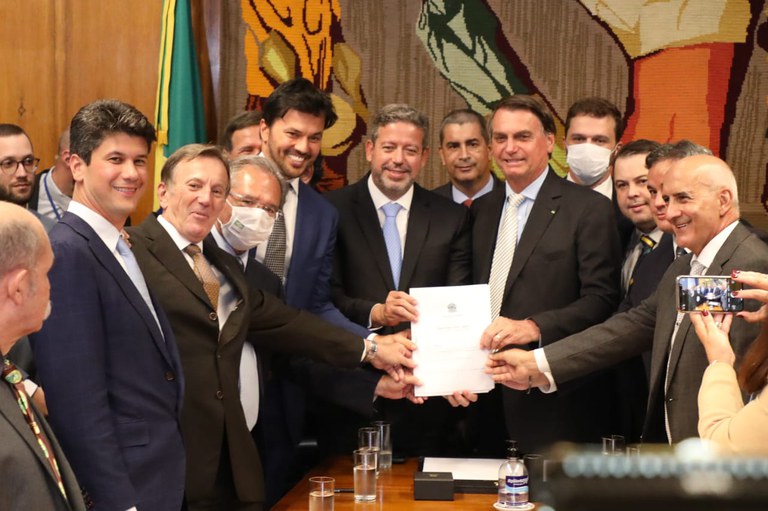 PL-CORREIOS (3).jpeg