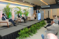 Leilão do 5G e privatização dos Correios são os desafios para 2021, diz ministro