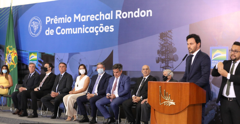 MCom entrega Prêmio Marechal Rondon das Comunicações a autoridades e instituições