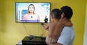 TV Digital criança com pai - Gustavo Torquato/MCom