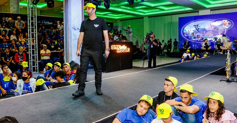 Com 5G, futuro vai trazer tecnologia que conecta pessoas com prosperidade