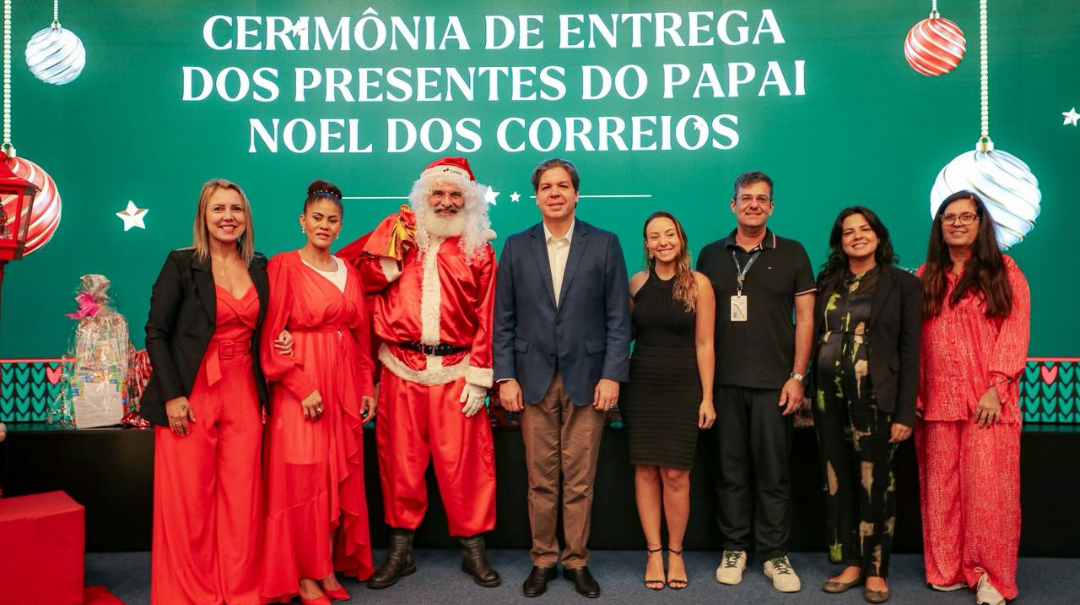 Com participação do ministro das Comunicações, Frederico de Siqueira Filho, e em parceria com o Ministério dos Transportes, foram doados mais de 250 presentes, entre brinquedos, roupas, jogos e bolas