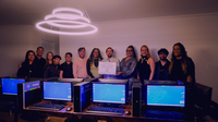 Comunidade LGBTQIA+ de São Paulo ganha novo laboratório de informática para capacitação e inclusão social